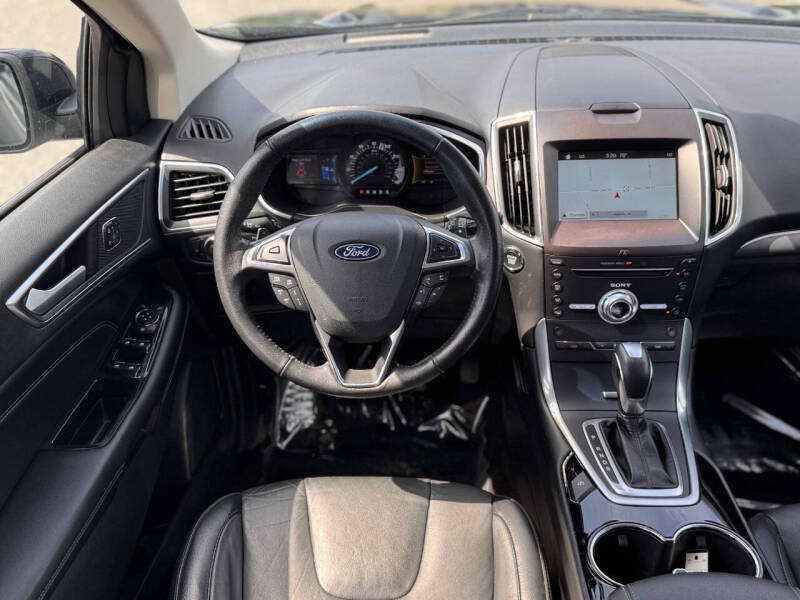2018 Ford Edge Titanium