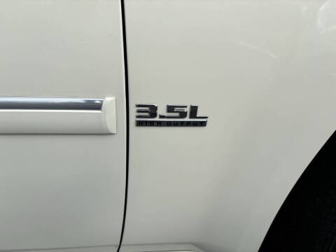 2005 Dodge Magnum SXT