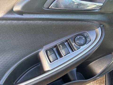 2022 Chevrolet Malibu LS