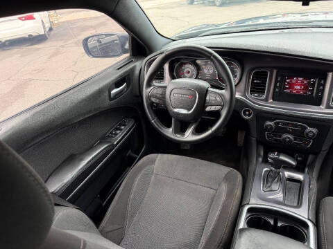 2016 Dodge Charger SE