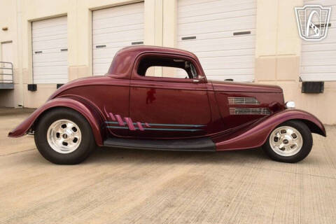 1933 Ford Model 18