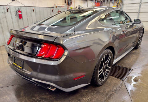 2020 Ford Mustang EcoBoost