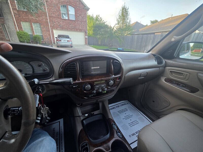 2004 Toyota Sequoia Limited