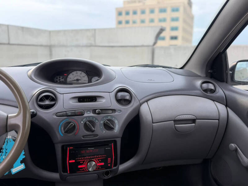 2000 Toyota ECHO