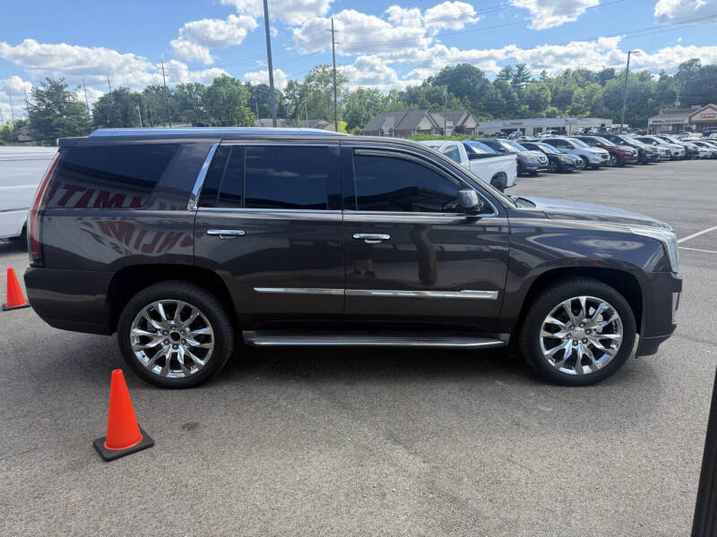 2015 Cadillac Escalade Luxury