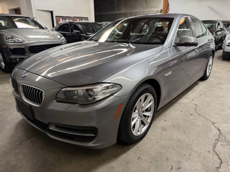 2014 BMW 5 Series 528i