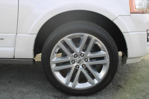 2017 Ford Expedition EL Platinum