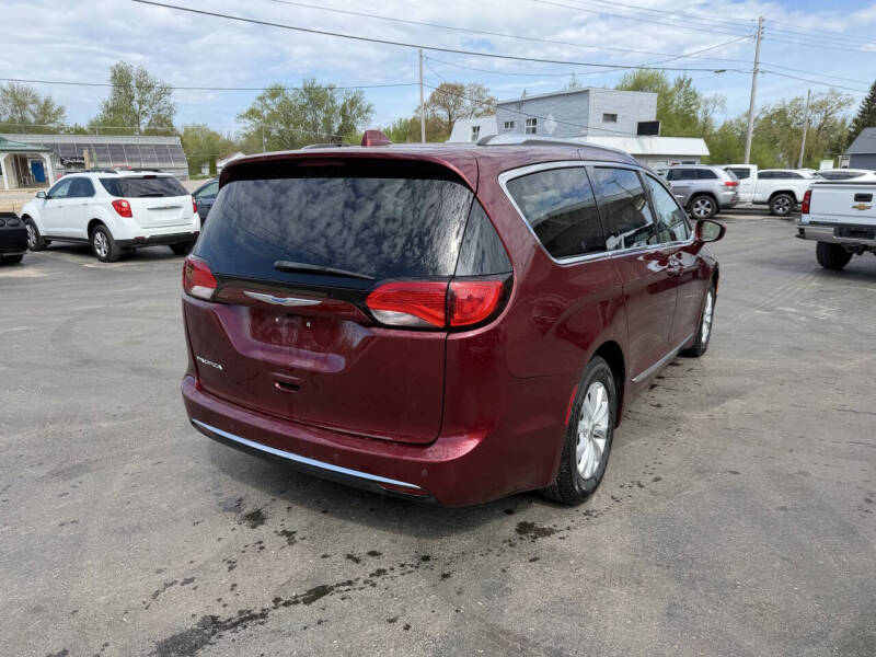 2018 Chrysler Pacifica Touring L Plus