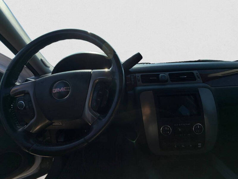 2011 GMC Yukon SLT