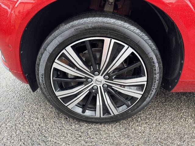 2023 Volvo XC60 B5 Plus Bright Theme