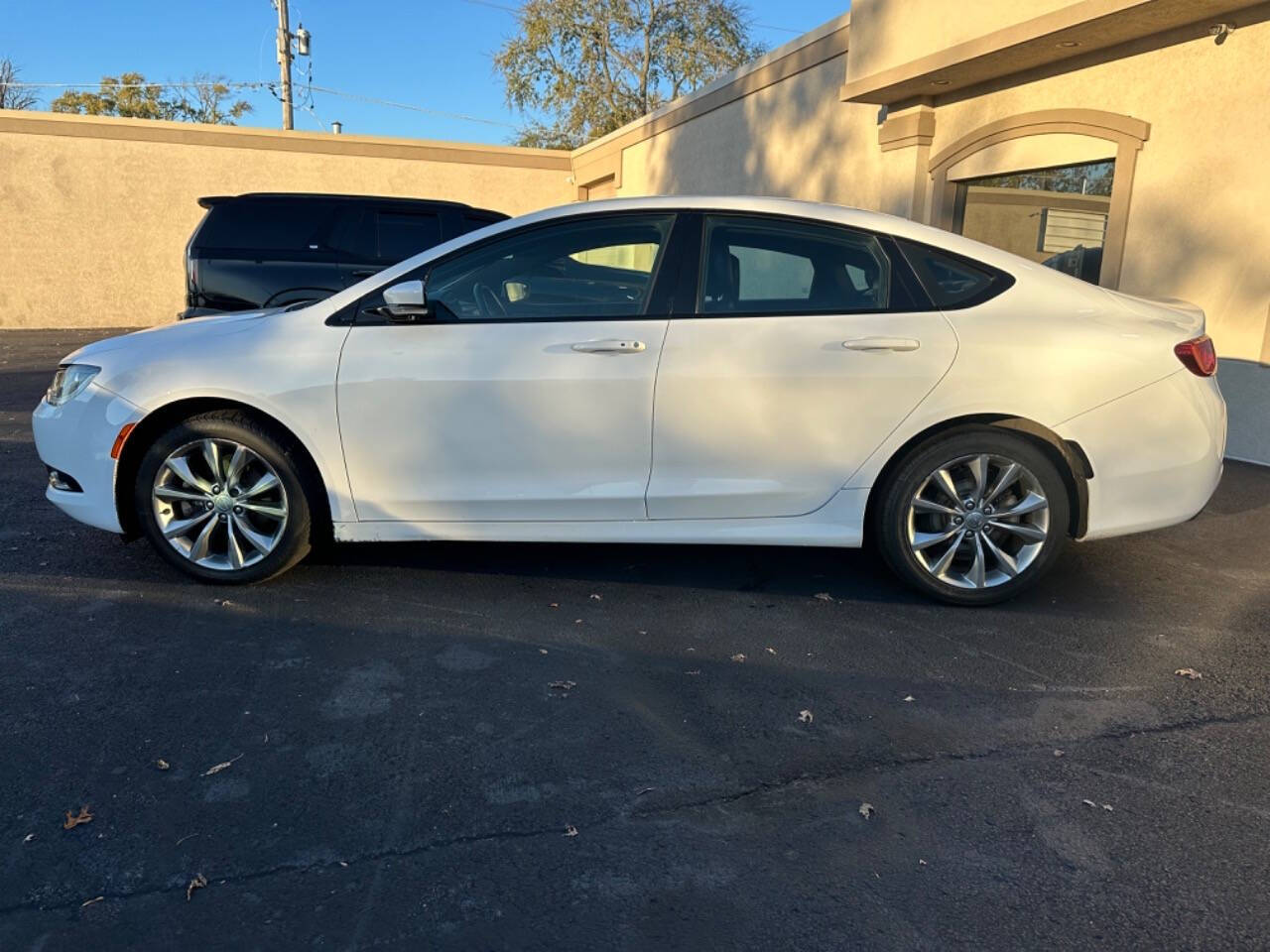 2015 Chrysler 200 for sale at Mr.C's AutoMart in Midlothian, IL