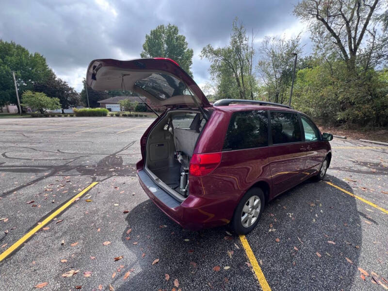 2004 Toyota Sienna