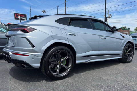 2022 Lamborghini Urus
