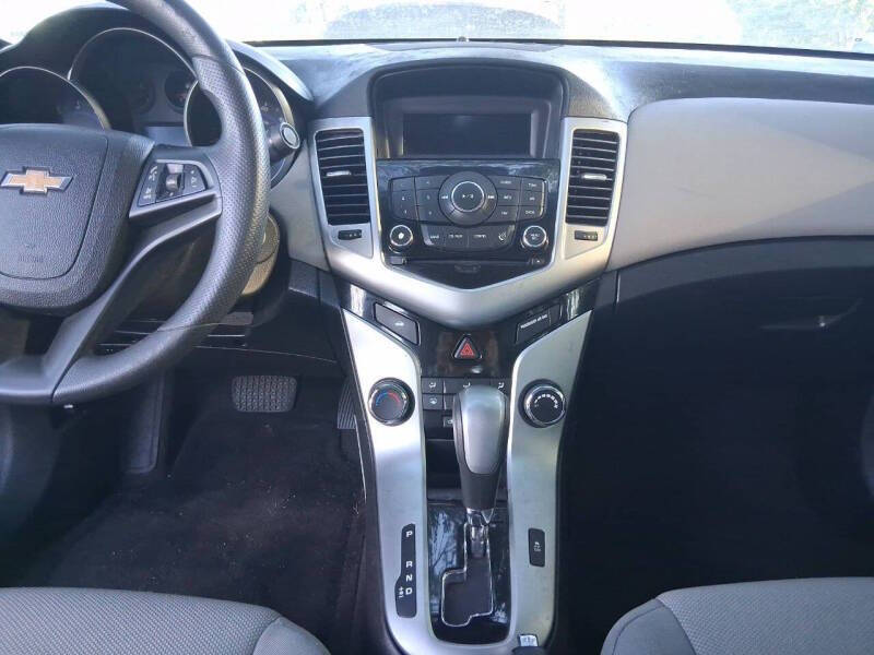 2016 Chevrolet Cruze LT Auto