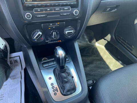 2012 Volkswagen Jetta SE