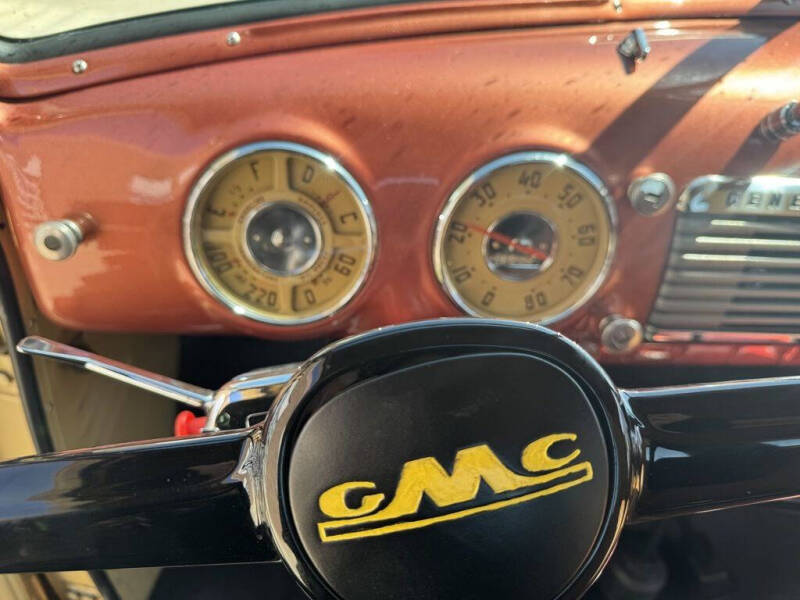 1948 GMC 250 Flat Bed