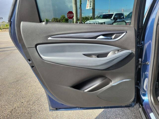 2023 Buick Enclave Premium