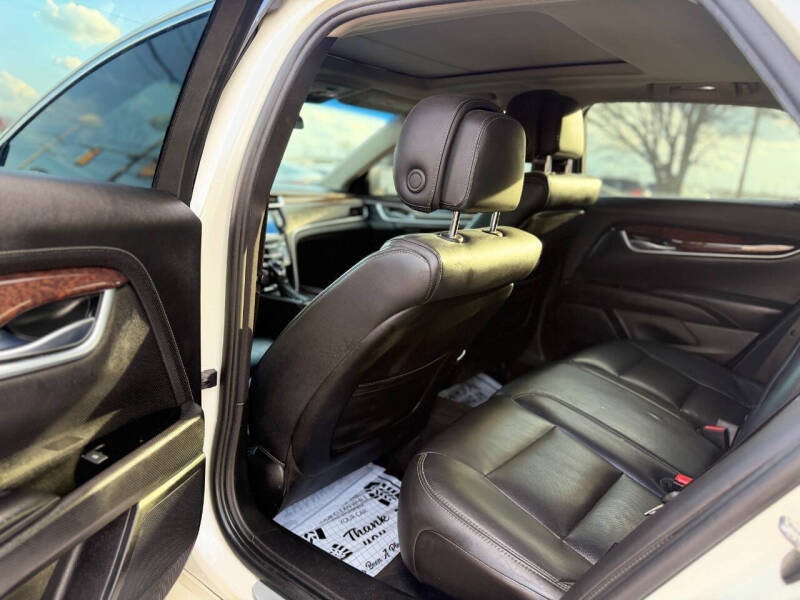 2014 Cadillac XTS Luxury Collection