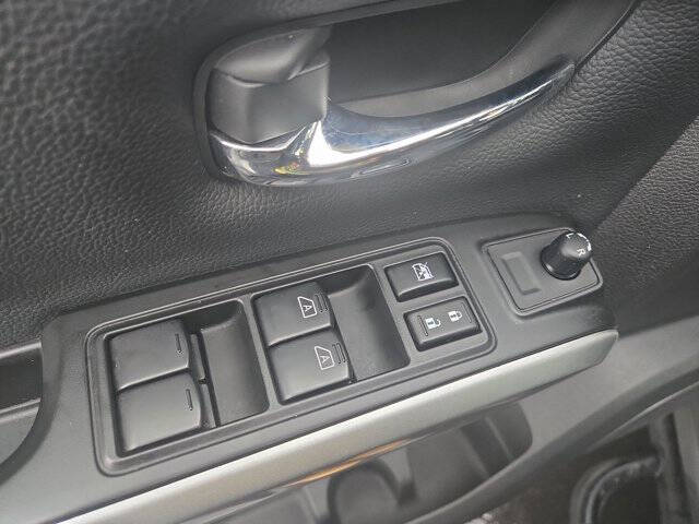 2024 Nissan Titan XD SV