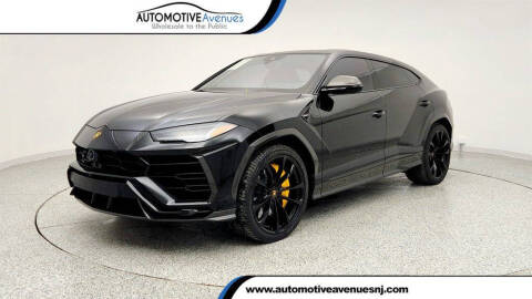 2022 Lamborghini Urus