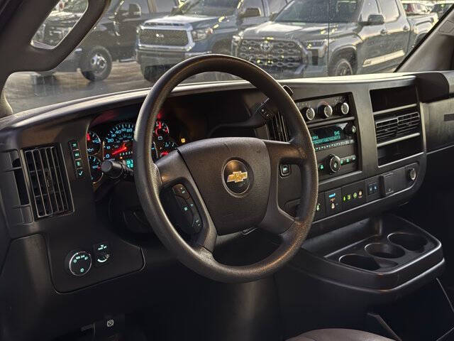 2021 Chevrolet Express 2500