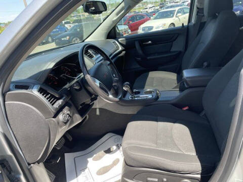 2015 GMC Acadia SLE-2