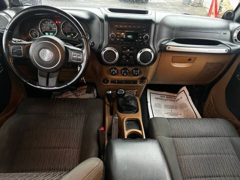 2012 Jeep Wrangler Unlimited Sahara