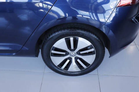 2016 Volkswagen e-Golf SEL Premium