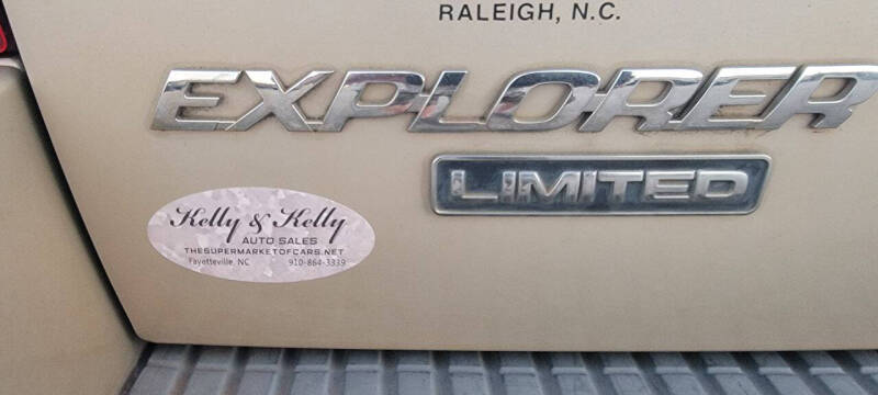 2005 Ford Explorer Limited