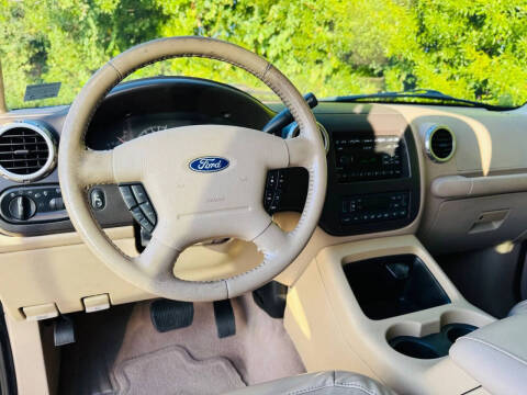 2004 Ford Expedition Eddie Bauer