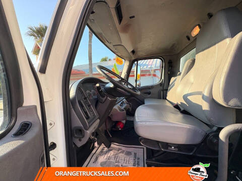 2018 Freightliner M2 106