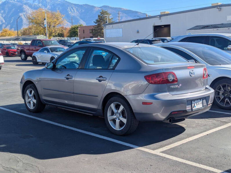 2006 Mazda MAZDA3 i Touring