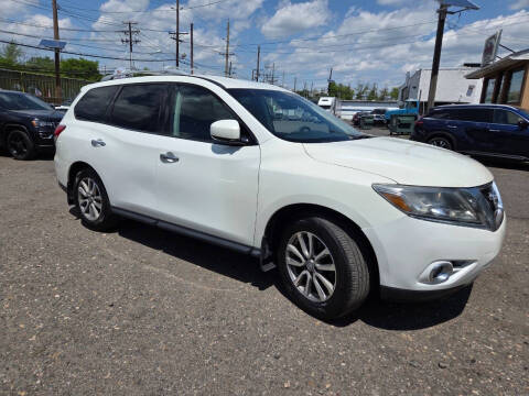 2015 Nissan Pathfinder SV