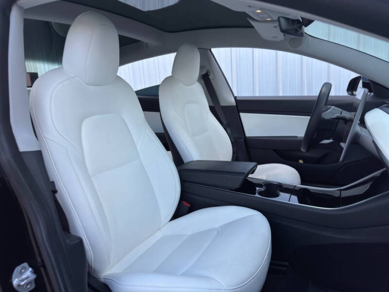 2020 Tesla Model 3 Long Range