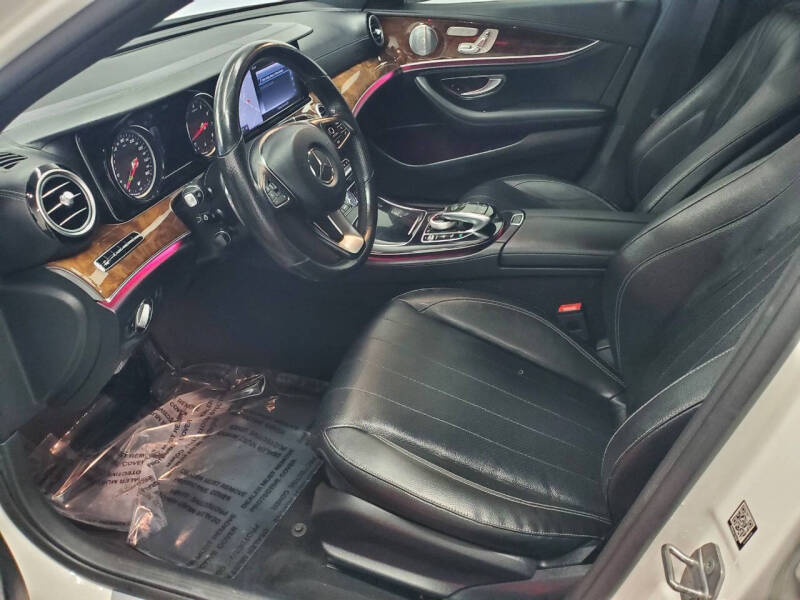 2017 Mercedes-Benz E-Class E 300 4MATIC