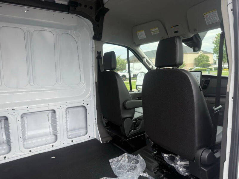 2026 Ford Transit 250