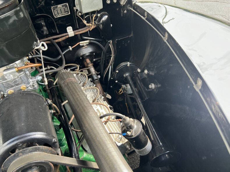 1941 Ford Super Deluxe