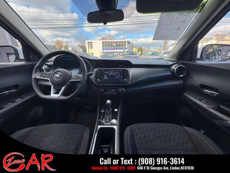 2021 Nissan Kicks SV