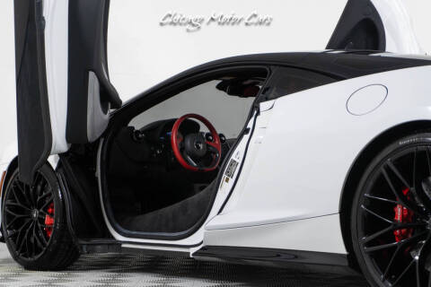 2023 McLaren GT