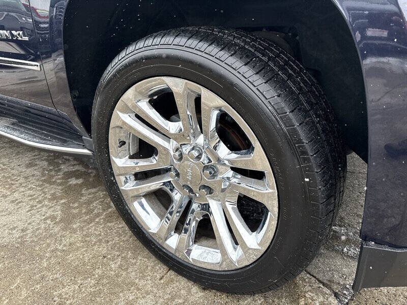 2017 GMC Yukon XL SLT