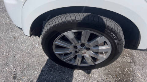 2012 Land Rover LR4 HSE LUX