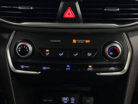 2020 Hyundai Santa Fe SE