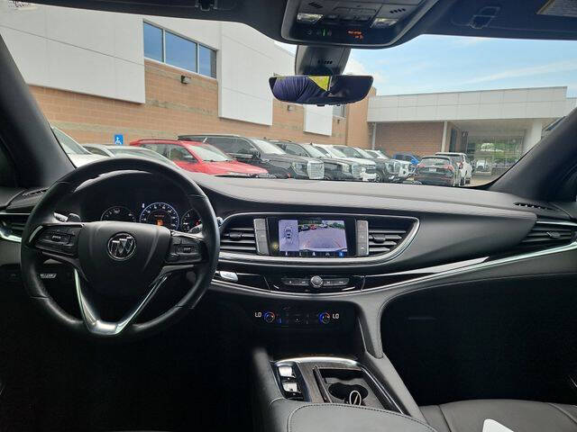 2022 Buick Enclave Avenir