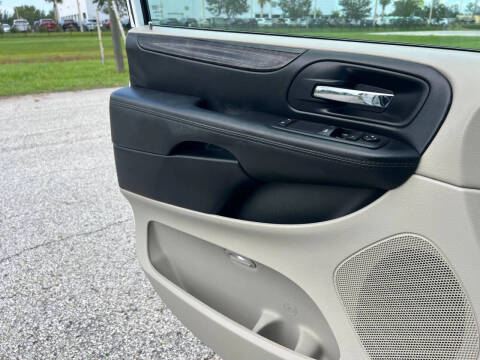 2017 Dodge Grand Caravan