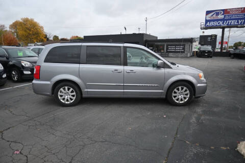 2014 Chrysler Town and Country Touring