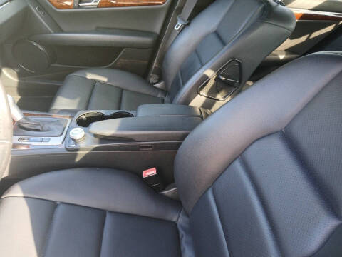 2010 Mercedes-Benz C-Class C 300 Luxury