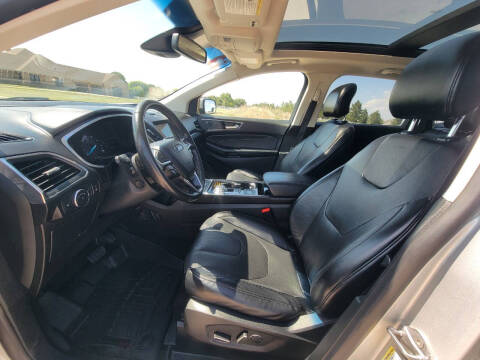 2019 Ford Edge Titanium