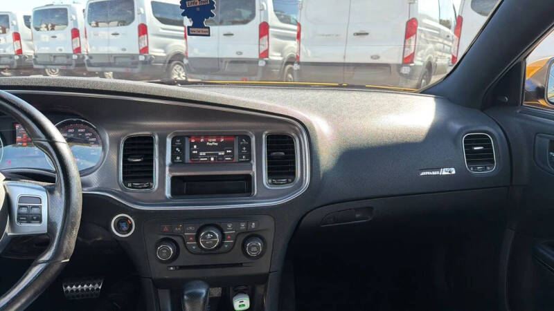 2012 Dodge Charger SRT8 Super Bee