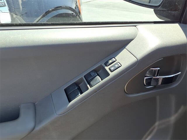 2019 Nissan Frontier SV