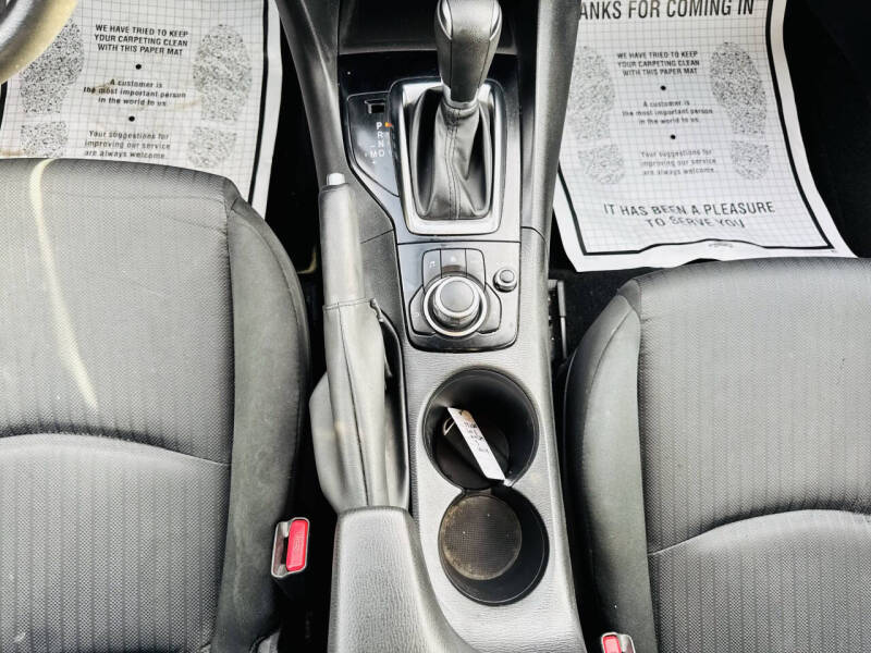2016 Mazda MAZDA3 i Sport